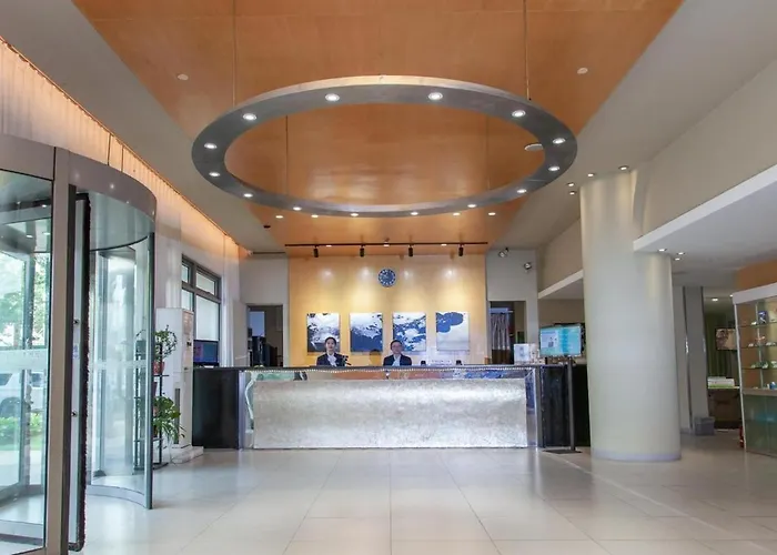 Jinjiang Inn Zhenjiang Suzhou University Suning Plaza