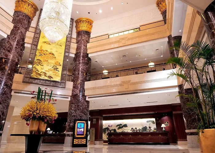 Zhenjiang Fengfan Holiday Hotel
